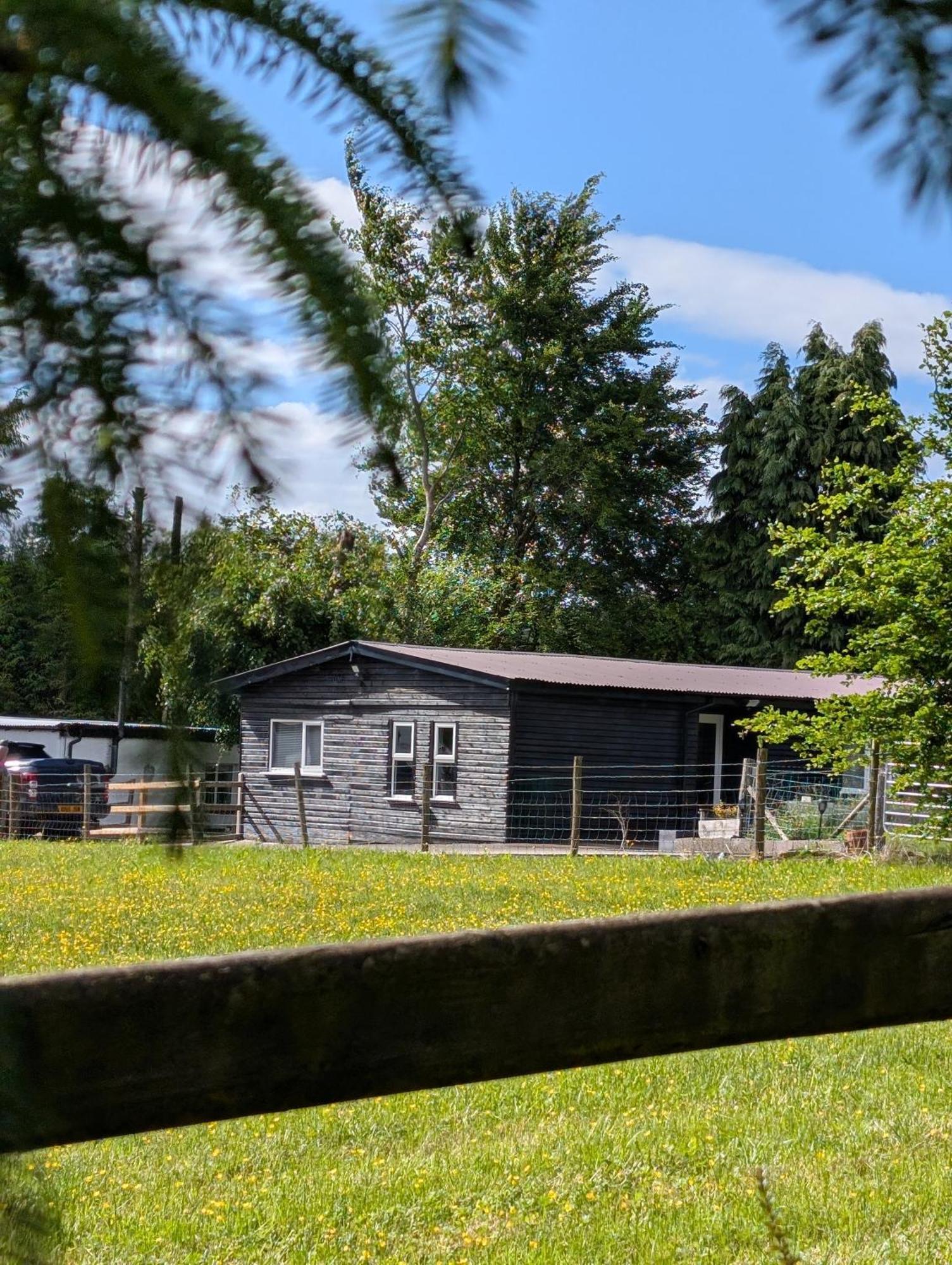 Drummacahan Lodge Ederny Exterior foto
